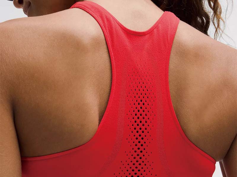 17-35Knit Vent Holes-LululemonAthletica-08