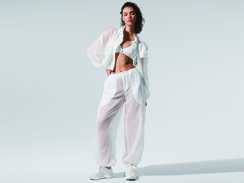19-42Key piece cropped & cinched sun-proof top-Aloyoga-02