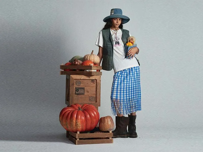 10-Style Interpretation Farm Girl – AUBRUINO-03