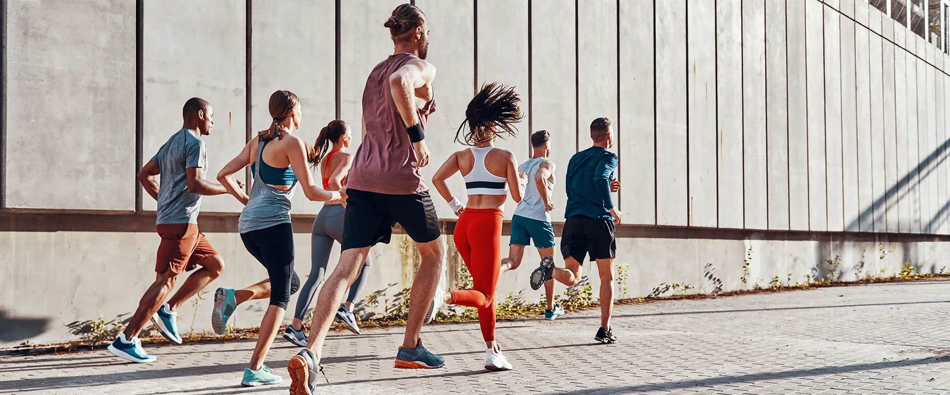 full-length-of-young-people-in-sports-clothing-jog-2026-01-08-07-16-26-utc